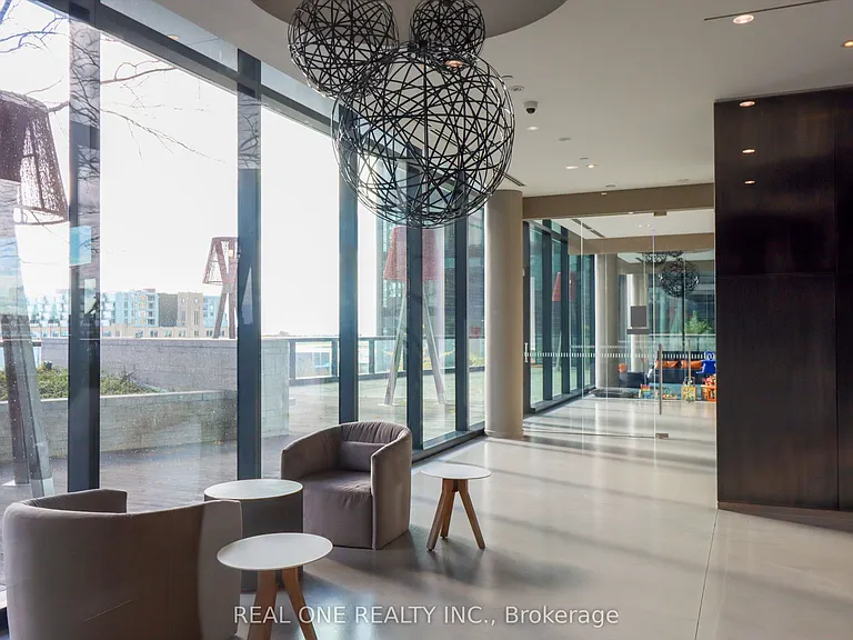100 Harbour St #5008 — Photo 18