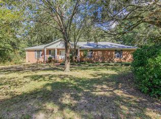 4810 Sierra Dr, Pensacola, FL 32526