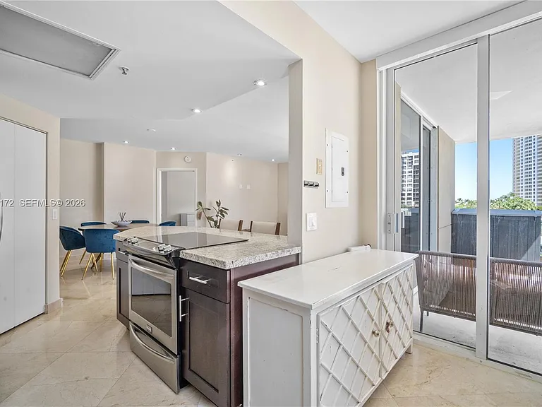 701 Brickell Key Blvd #710 — Photo 5