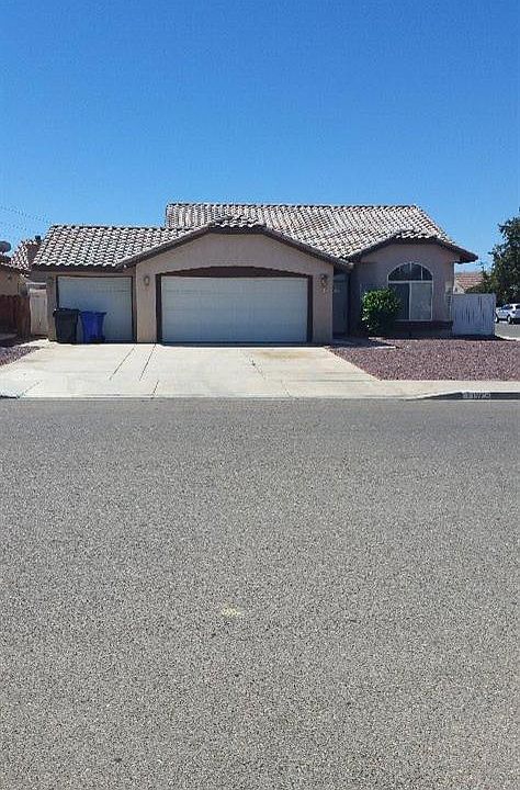 1st image of 13309 Berkely Cir