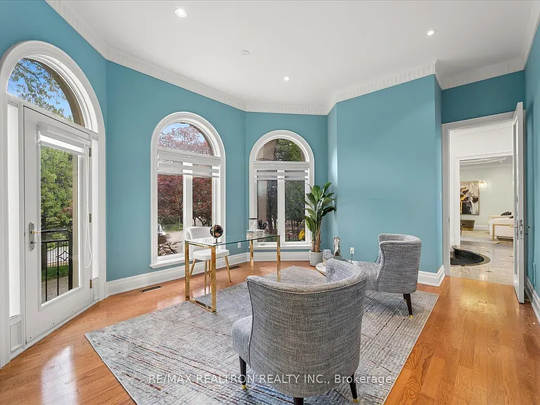 48 Arnold Ave — Photo 34