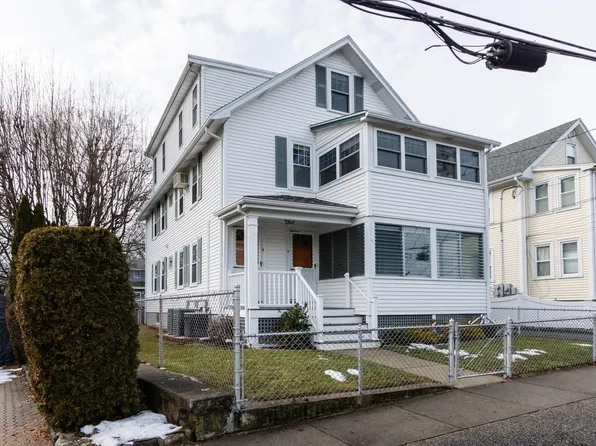 17-19 Harris St, Belmont, MA 02478