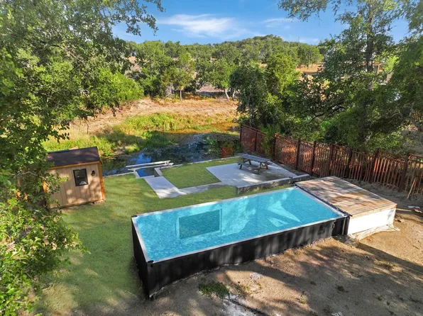 1112 Sherwood Forest, Granite Shoals, TX 78654