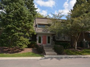 104 E Bailey Rd APT G, Naperville, IL 60565