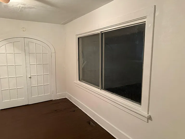 401 W Elliott Ave #A — Photo 9
