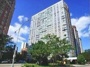 3900 N Lake Shore Dr APT 7A, Chicago, IL 60613