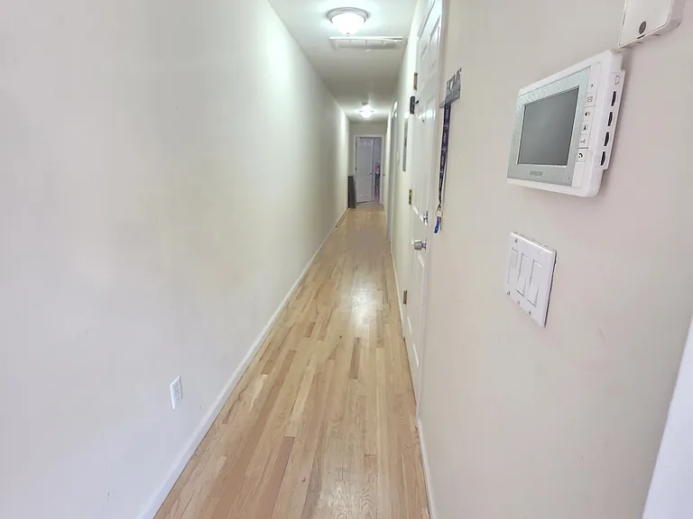 87 Garden St #2 — Photo 9