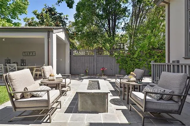 333 Santa Rita Ave — Photo 37