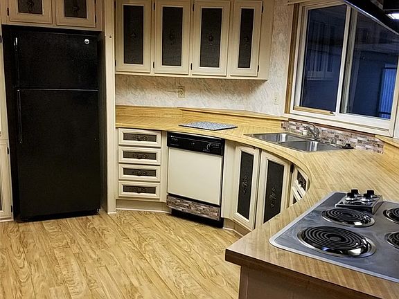 5th image of 5306 Chelan Ln SE