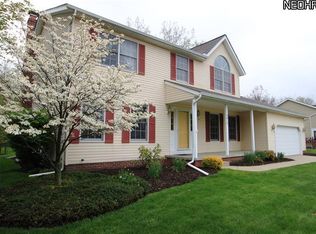 7815 Saint James Dr, Mentor, OH 44060