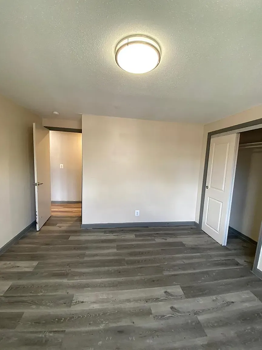 1 bed, $1,400 — Photo 4