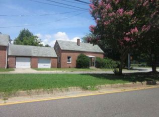 2400 W Weaver Rd, Hampton, VA 23666