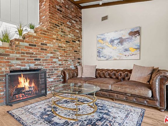 5th image of 5932 Avenue