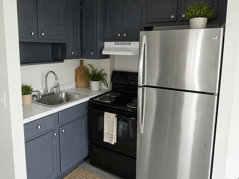 Park Central Apartments — Photo 3
