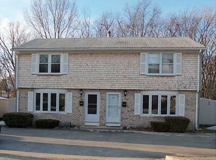 69 Reed St, Warwick, RI 02886