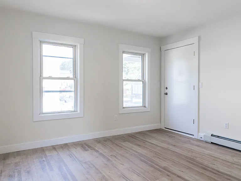 71 Friend St #1R — Photo 16
