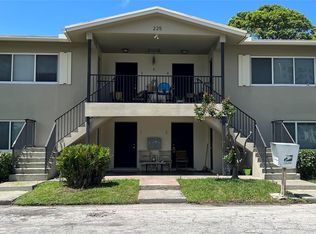 225 SW 7th St APT 3, Boca Raton, FL 33432