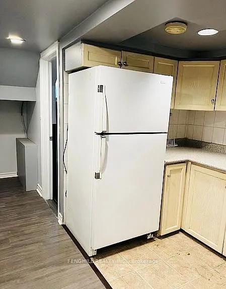 218 Finch Ave E #BASEMENT — Photo 7