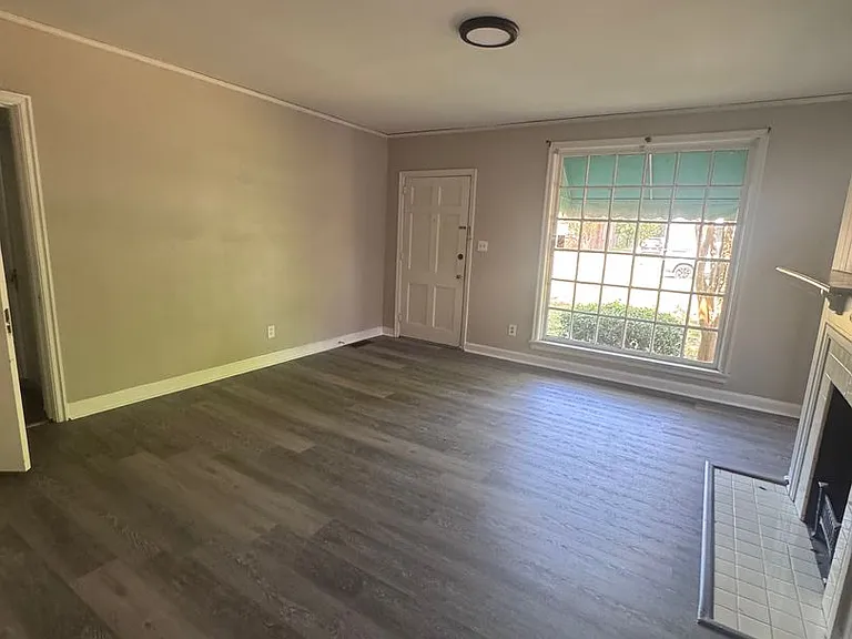 2053 Gorgas St — Photo 8