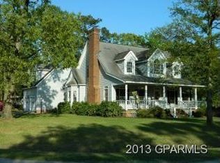 2306 Donna Ct, Greenville, NC 27858