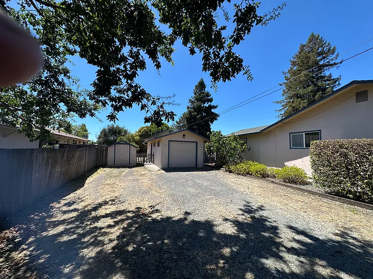 1139 Lance Dr #1 — Photo 9