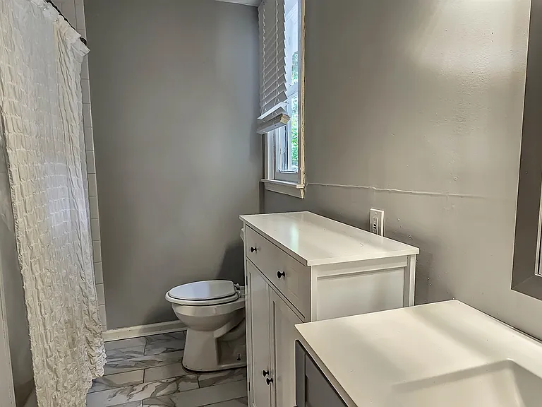 1389 Agnes Pl — Photo 20