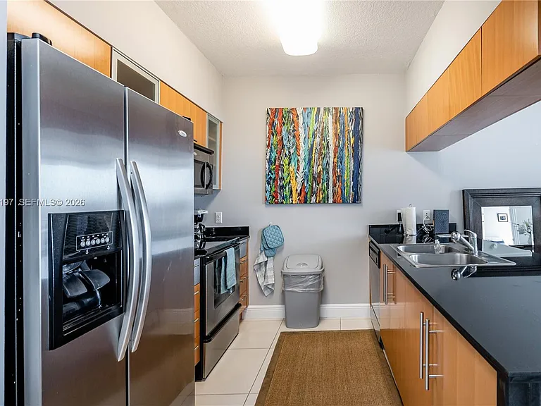 1750 N Bayshore Dr #3410 — Photo 8