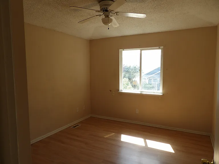 3483 Foxridge Dr — Photo 21
