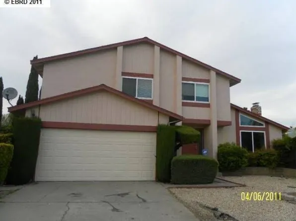 118 Cedar Ct, Hercules, CA 94547