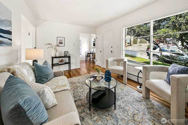 4th image of 1015 N 40th Street