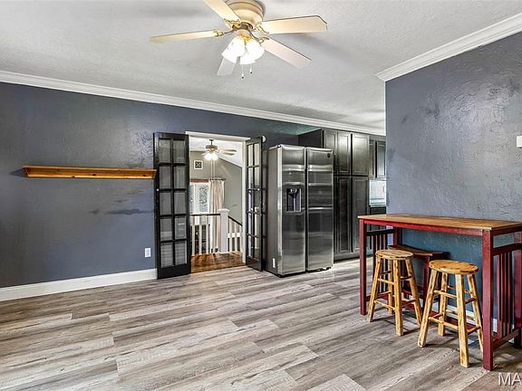 5th image of 1215 Wild Cherry Ln