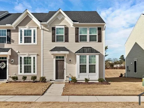 8725 Red Canyon Way, Raleigh, NC 27616