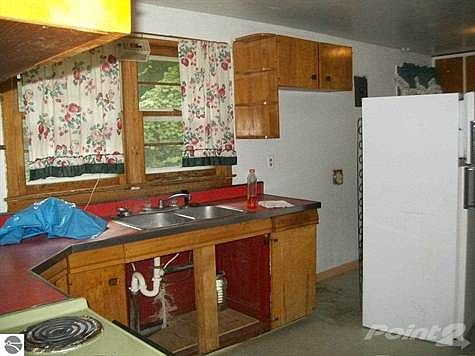 3rd image of 7321 Avenue A