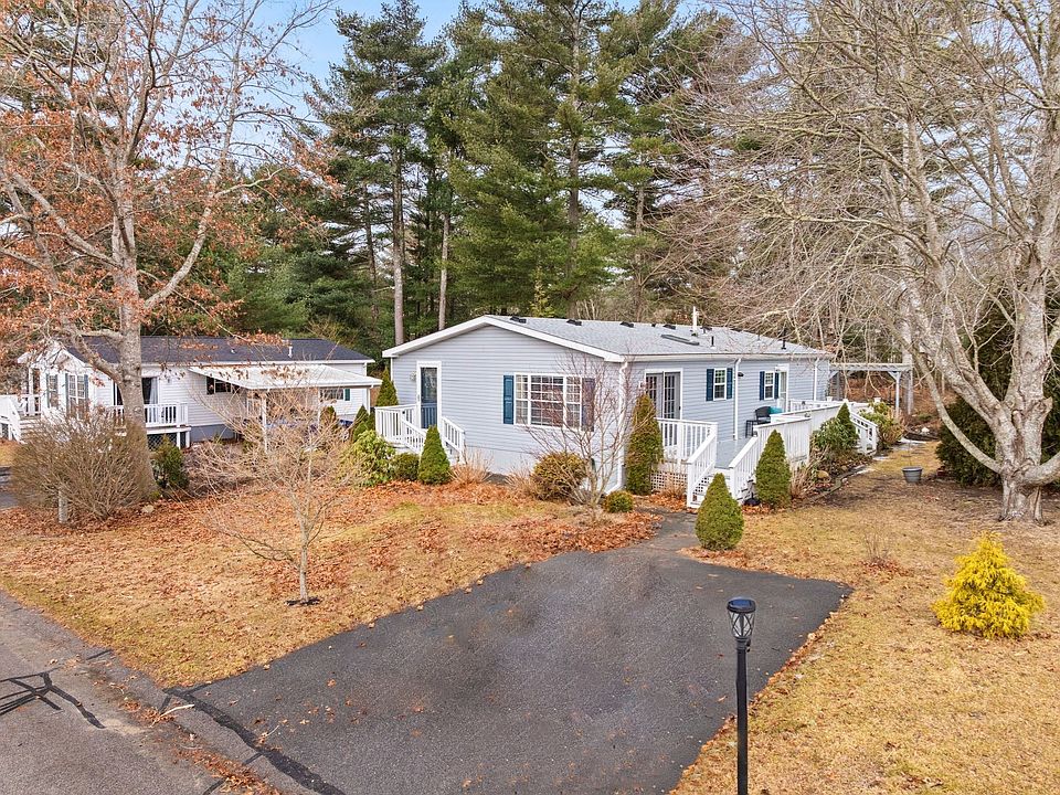 1st image of 9 Melanie Ln