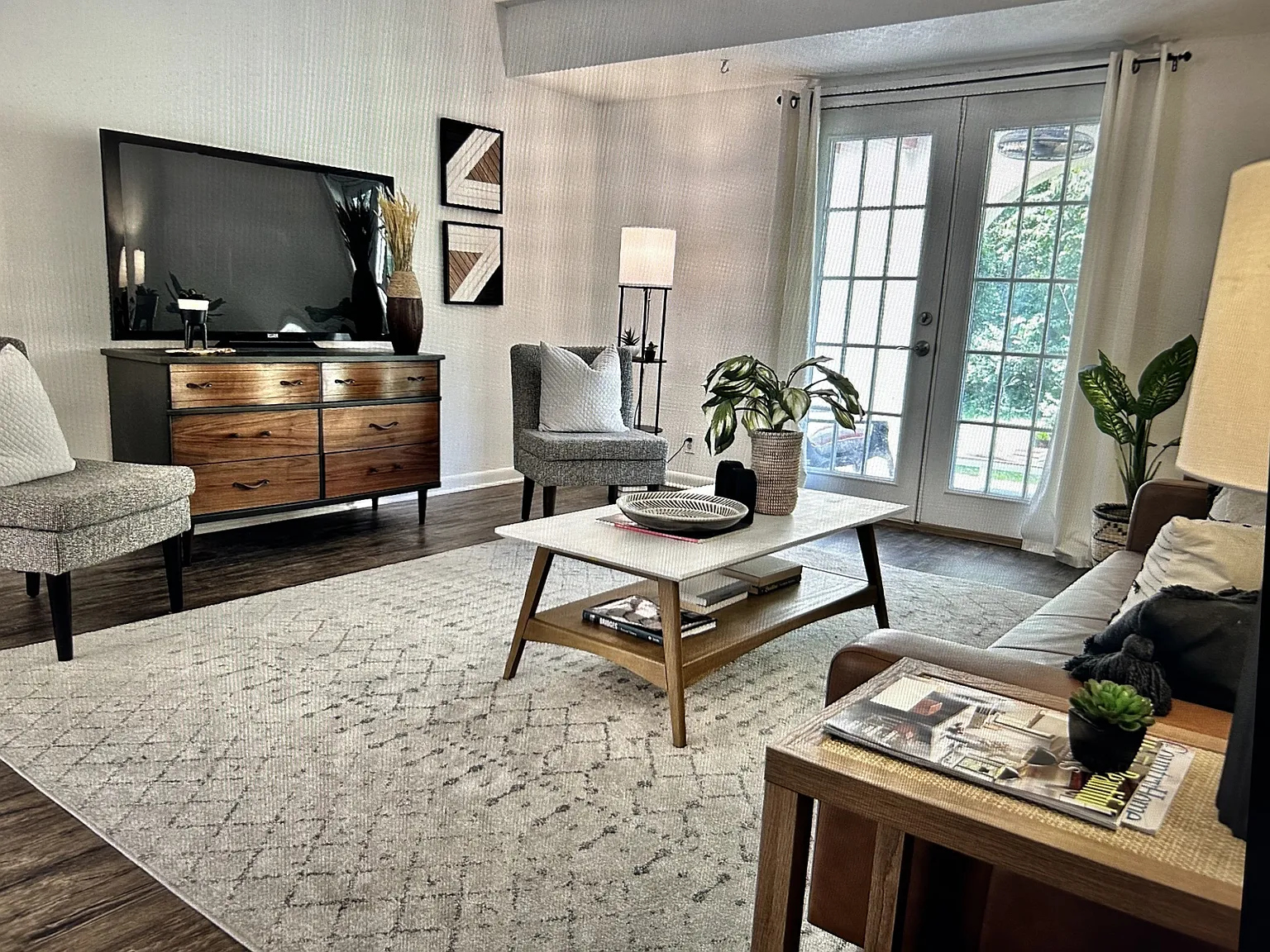 1 bed, 1.0 bath, 730 sqft, $1,500 — Photo 4