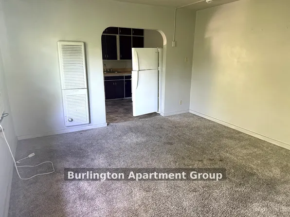 1301 Whitaker St APT 9, Burlington, IA 52601