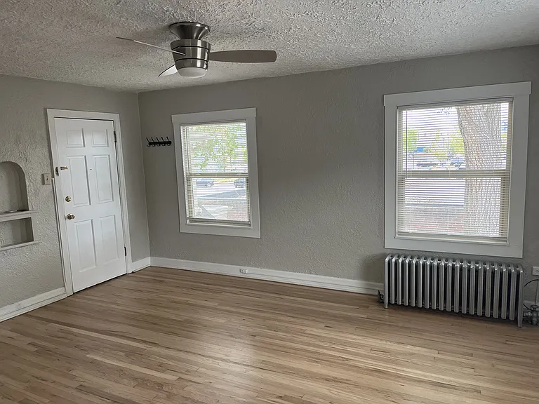 3809 N Winona Ct #4 — Photo 5