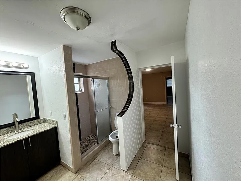 2091 Oleander Dr — Photo 7