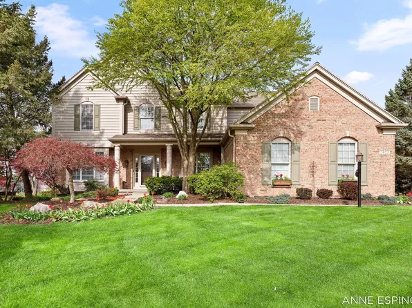 7423 Old Lantern Dr SE, Caledonia, MI 49316