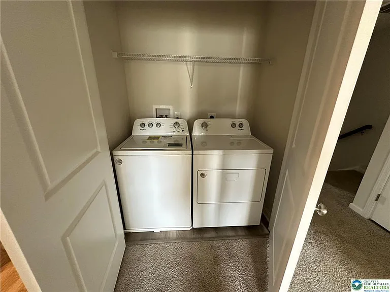 1145 Martin Rd — Photo 35