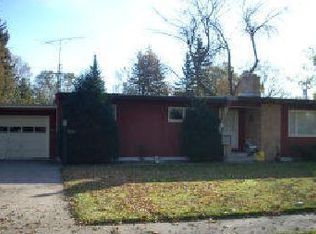 2001 Chestnut St, Grand Forks, ND 58201