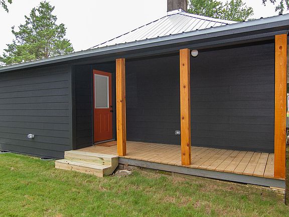 2nd image of 117 Gilbert Ave