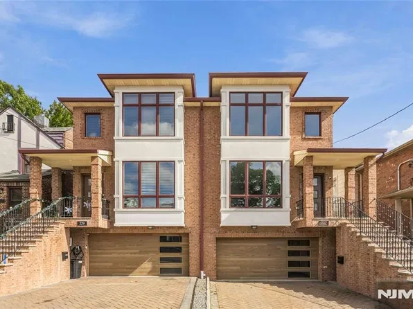 227 McElroy Avenue, Fort Lee, NJ 07024