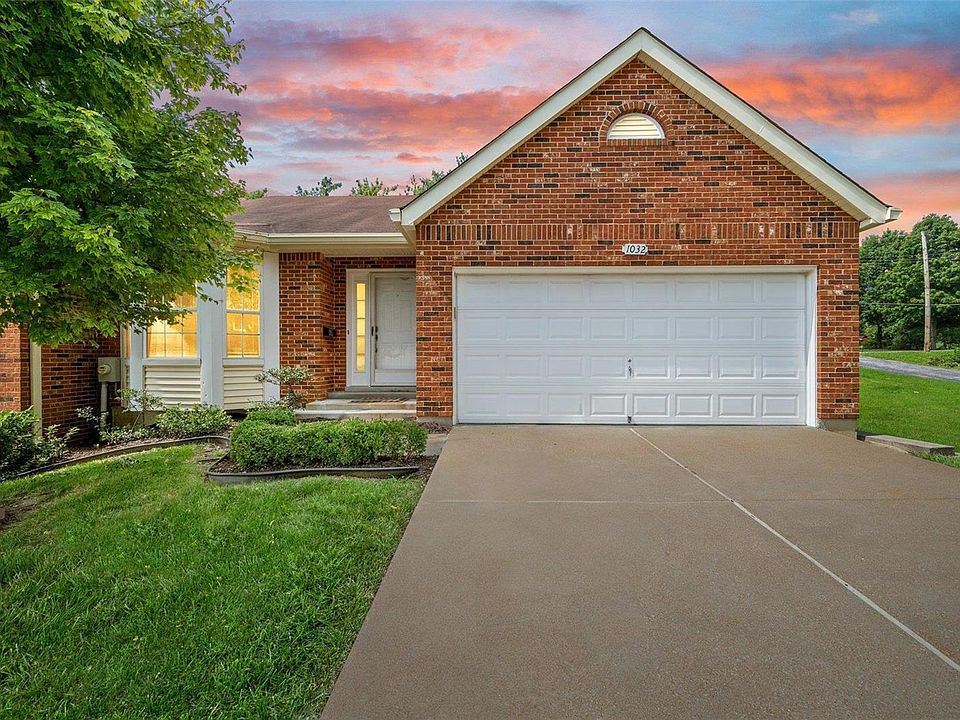 1st image of 1032 Forder Square Dr