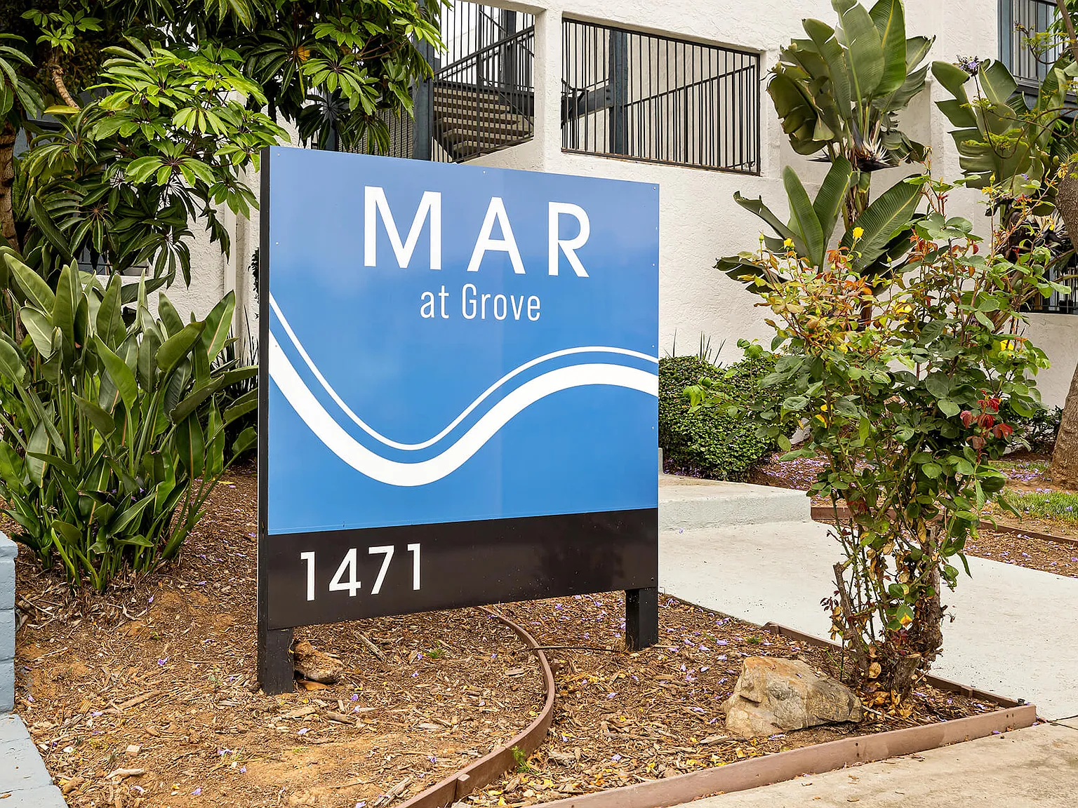 Mar at Grove — Photo 3