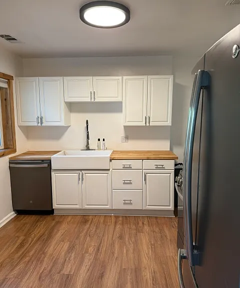 908 N Navajo Dr — Photo 2