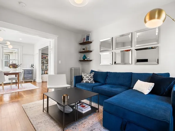 281 Belgrade Ave Floor 2, Boston, MA 02131