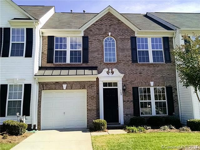 1st image of 109 S Arcadian Way #130