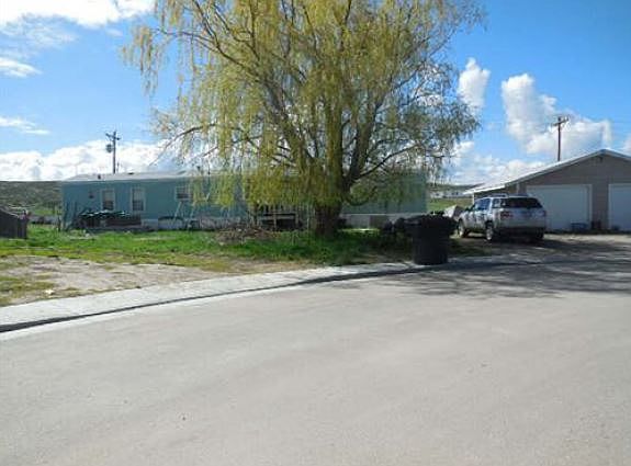 2nd image of 2202 Cottonwood Ave