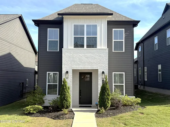 234 McCowat St, Jackson, TN 38301